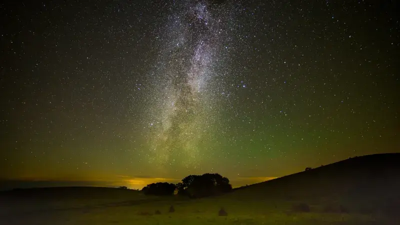 Airglow over Mandemarke bakker